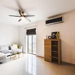 Blossom Bliss Apartment