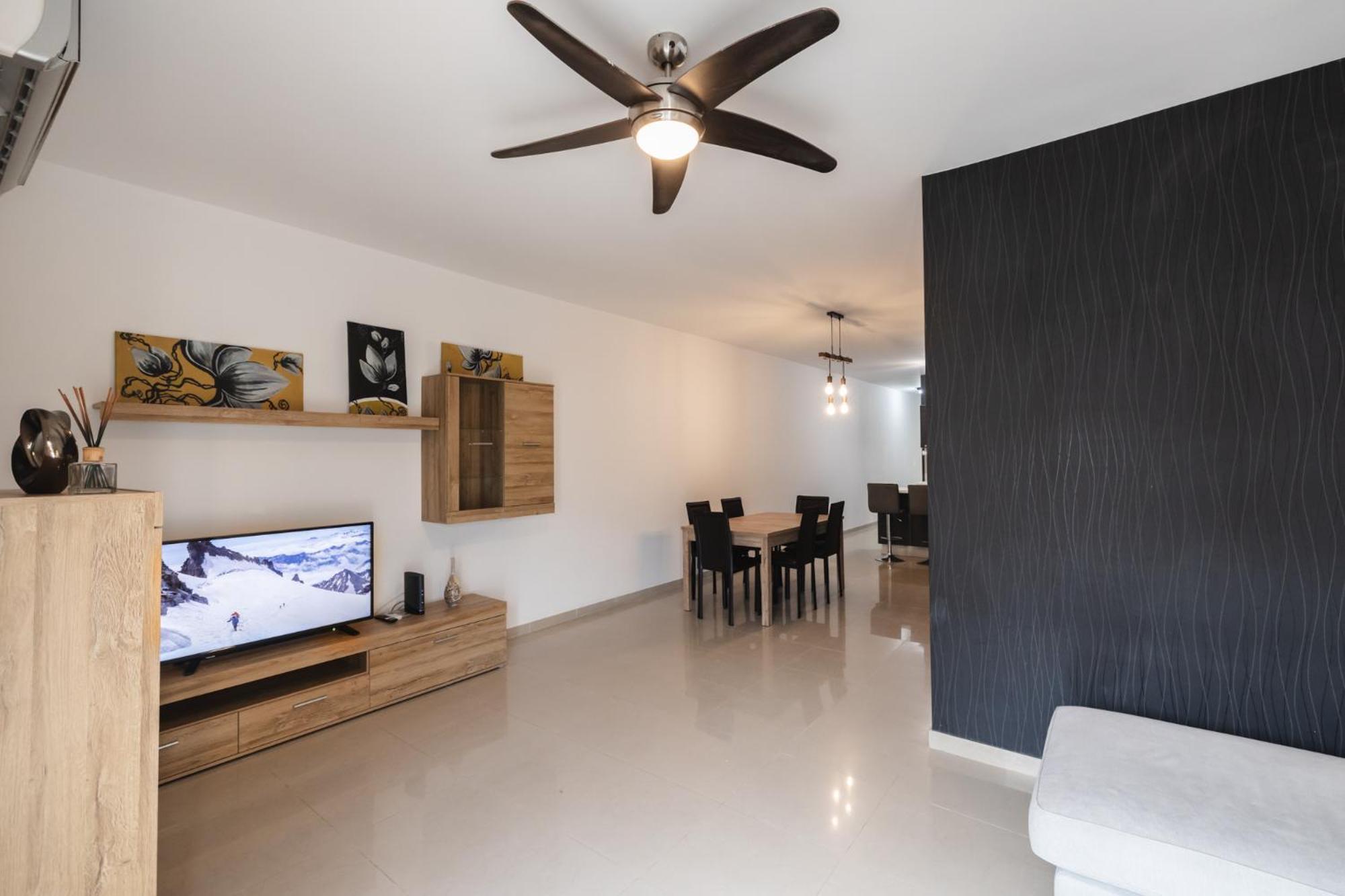 Blossom Bliss Apartment *